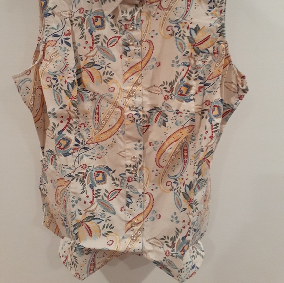 Women's Roper Top - Picture 2 of 4